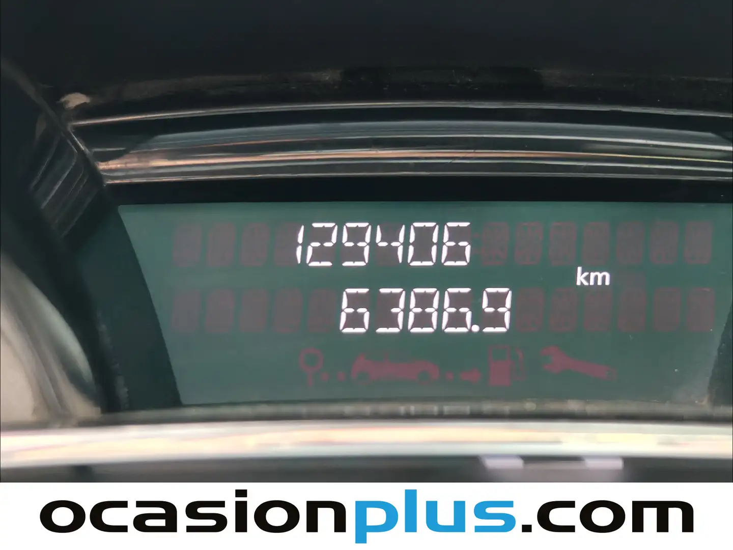 Foto Renault Clio Renault Clio 1.2 Authentique (75 CV)