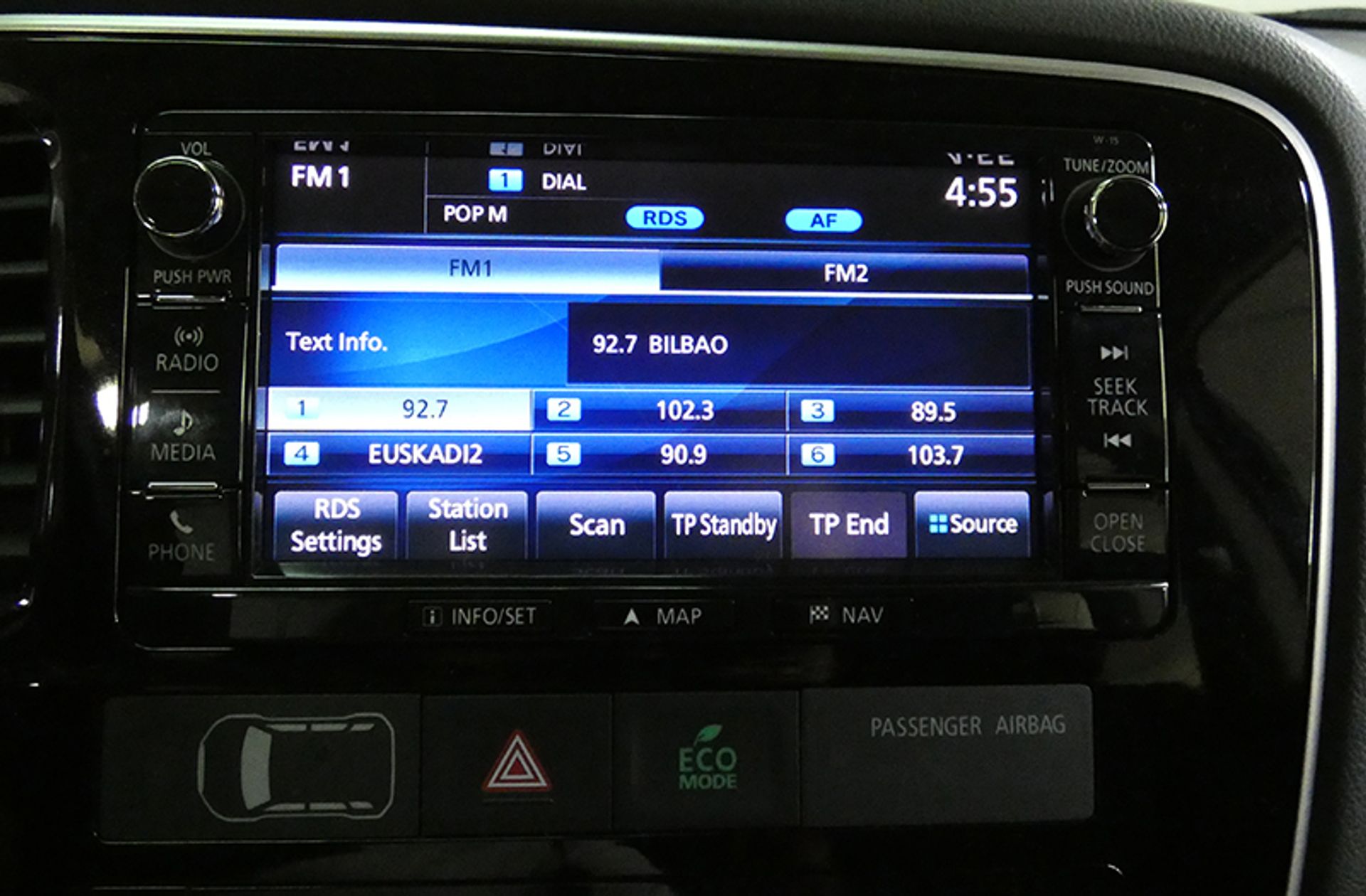 Mitsubishi Outlander 220 DI-D Motion 2WD - foto 31