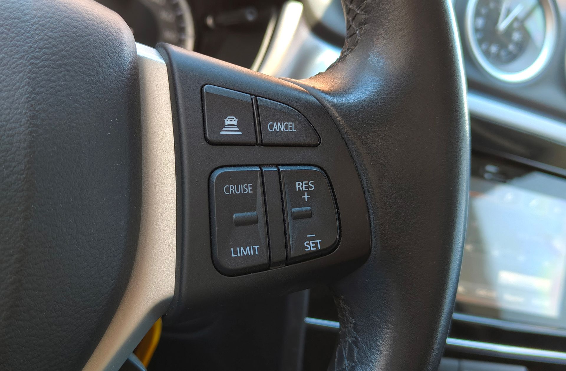 Suzuki Vitara 1.4 Turbo Mild Hybrid GLE 4WD - foto 29