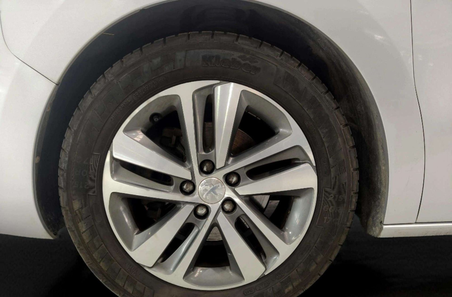Peugeot Traveller 1.6 BlueHDi Business Compact - foto 38