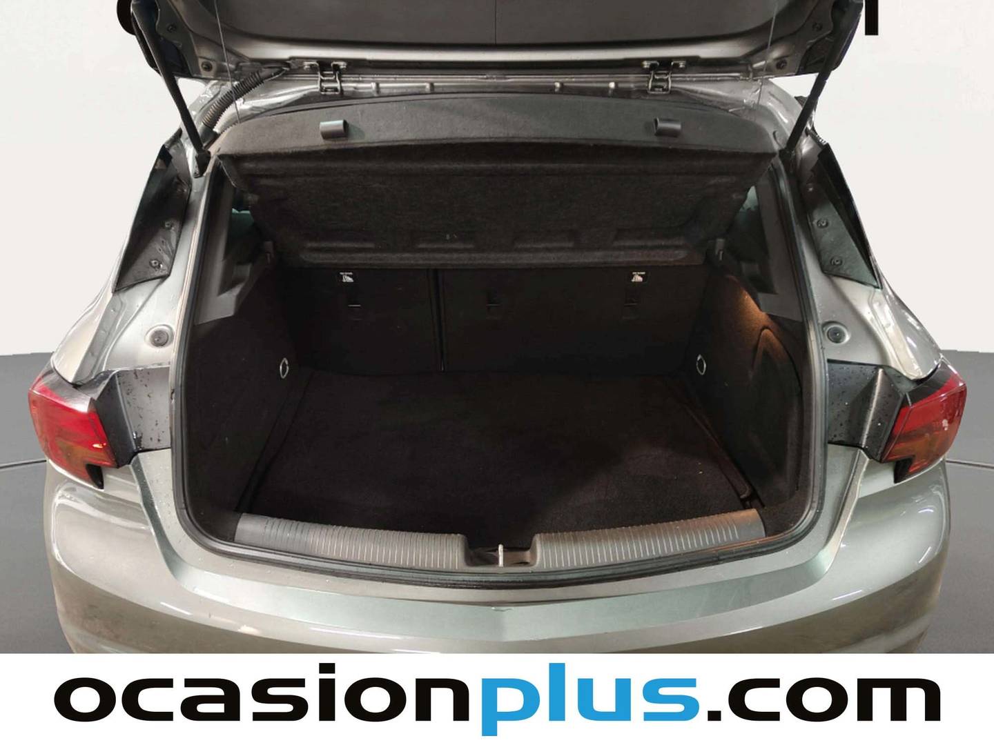 Fotos maletero Opel Astra Opel Astra 1.2 Turbo SHL GS Line (110 CV)