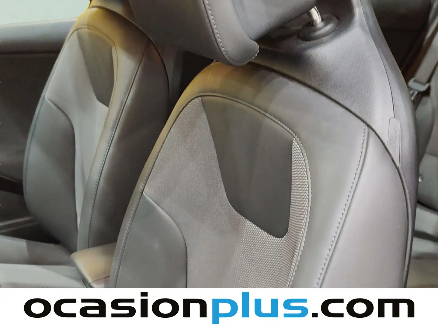 Foto KIA Niro Kia Niro 1.6 GDi HEV Drive (141 CV)