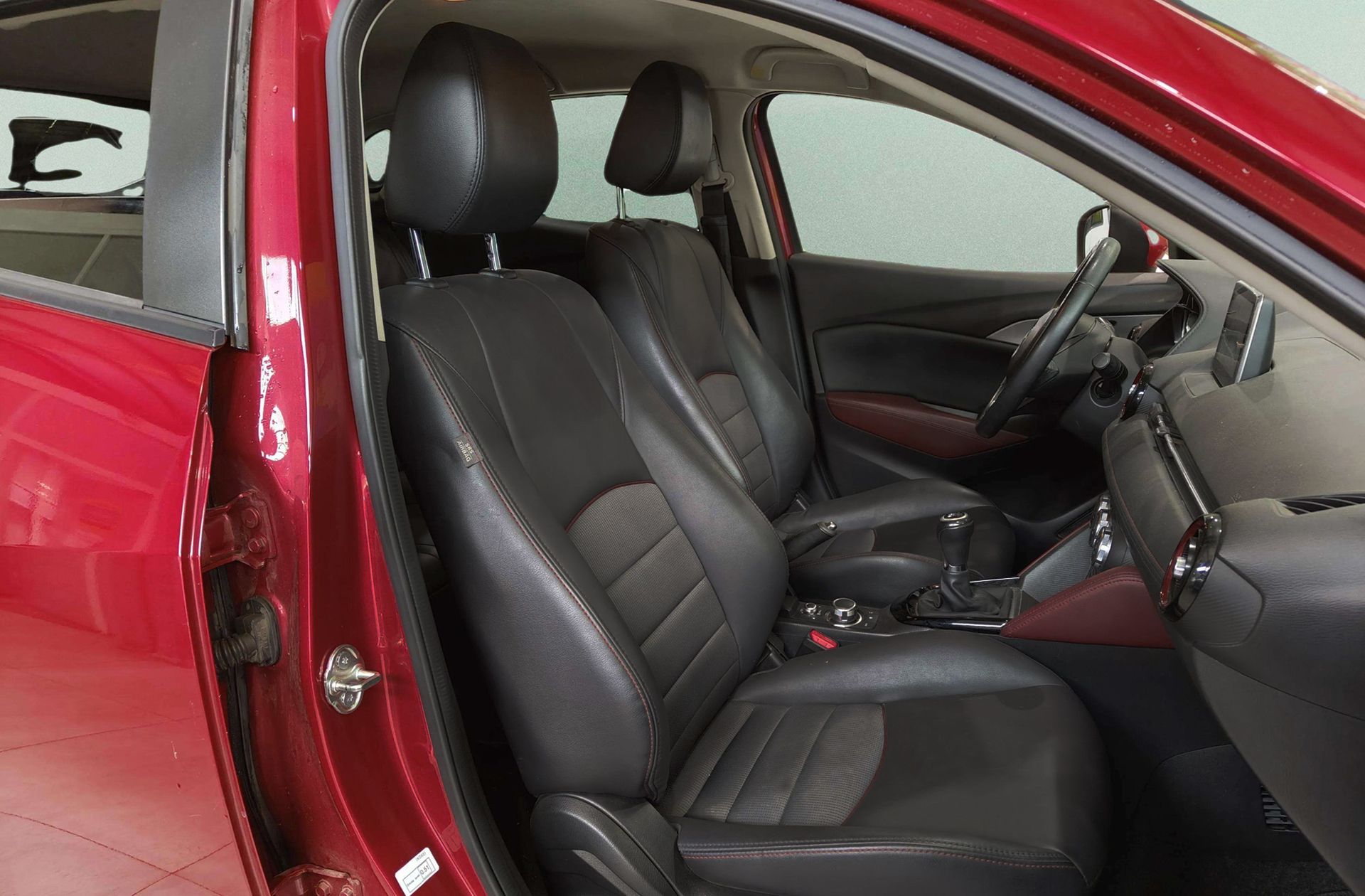 Mazda CX-3 1.5 DE Skyactiv Luxury 2WD - foto 18