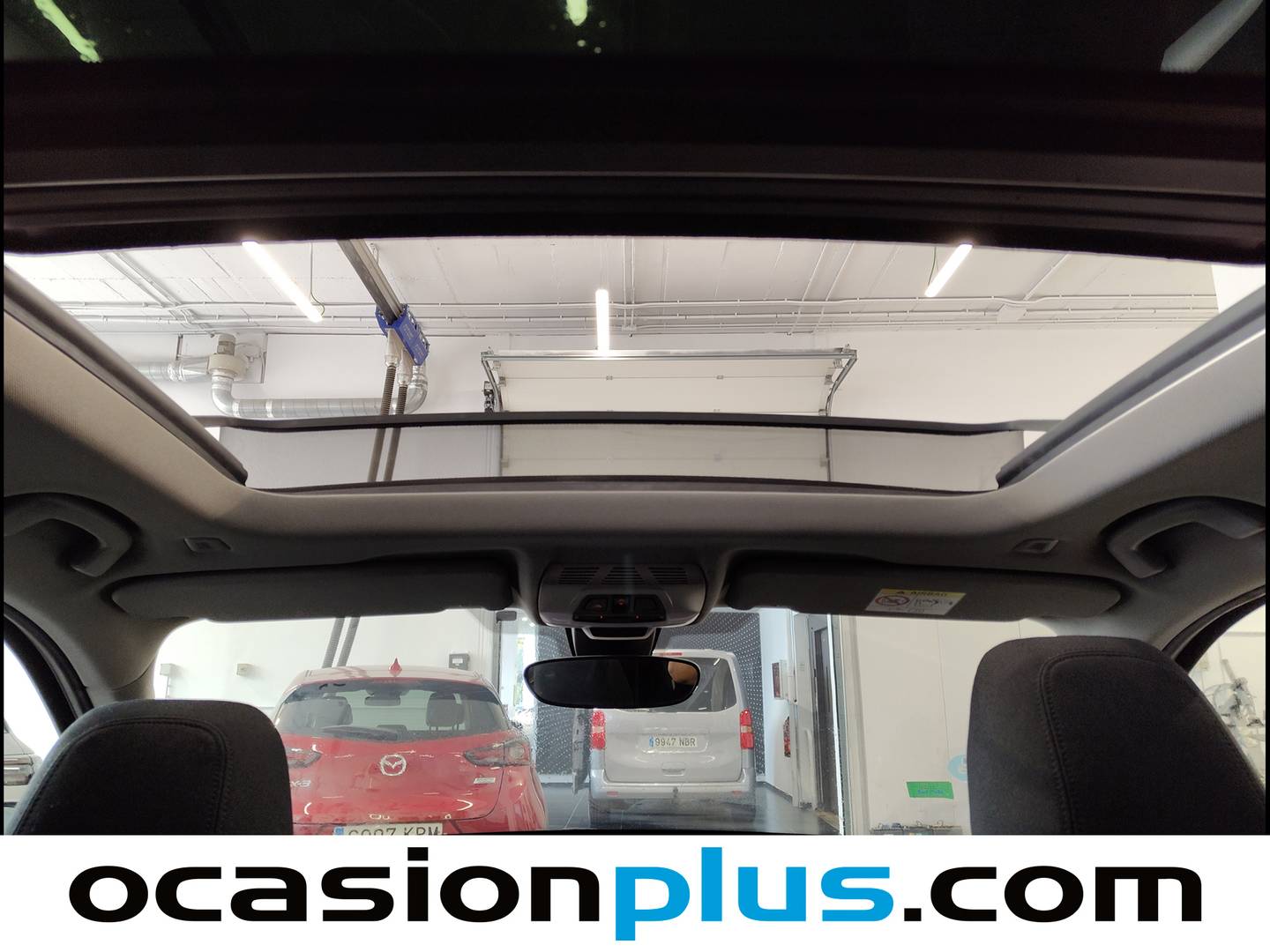 Extras y acabados del BMW X1 BMW X1 sDrive18i (140 CV)