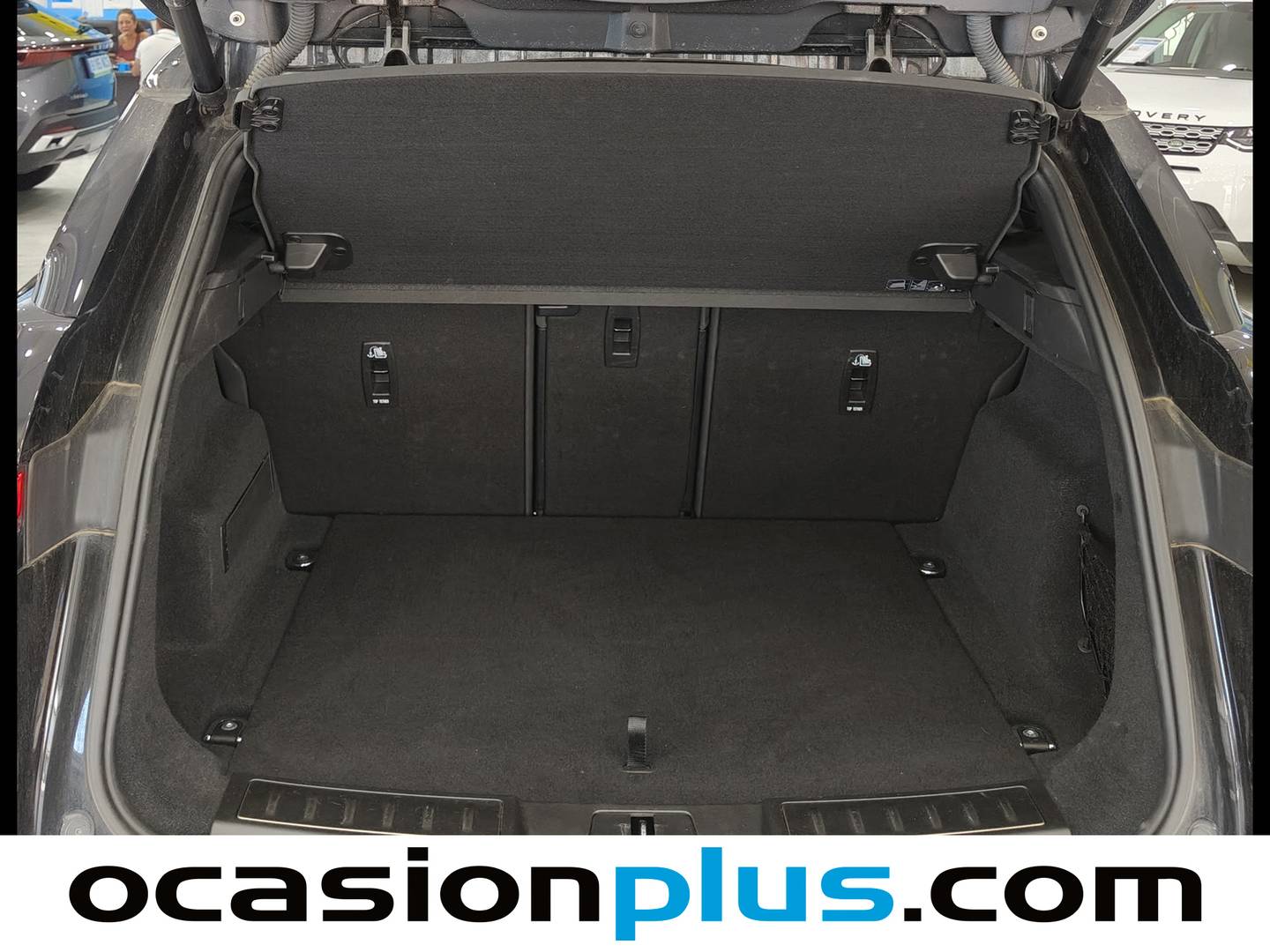 Fotos maletero Land Rover Range Rover Evoque Land Rover Range Rover Evoque D163 MHEV R-Dynamic S 4WD Auto (163 CV)