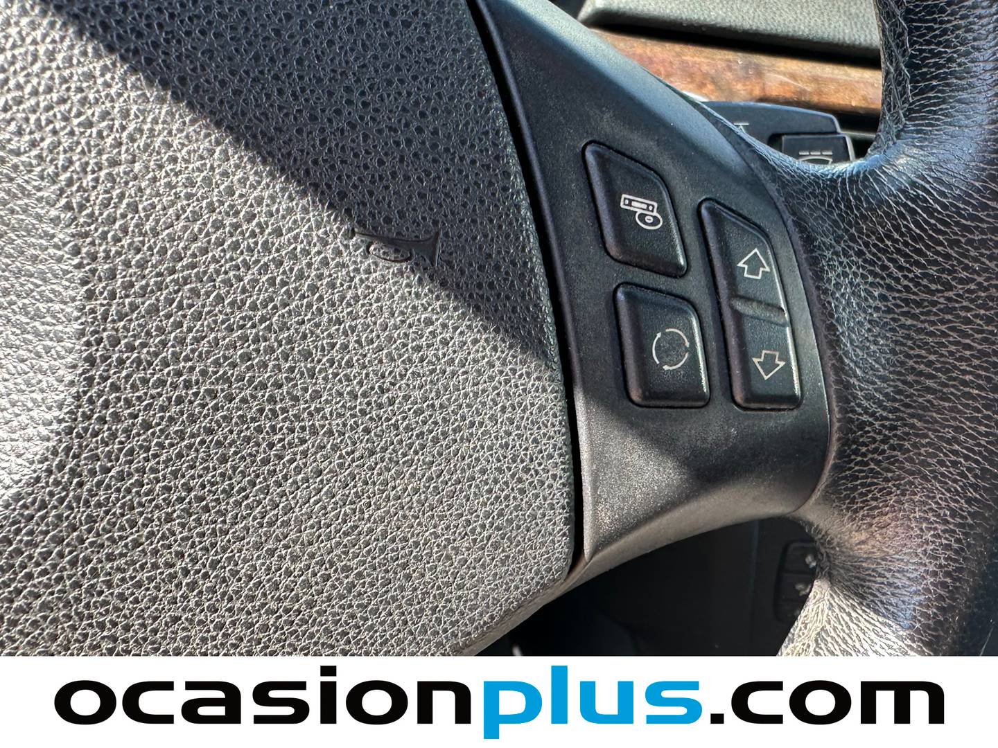 Foto BMW Serie 3 BMW Serie 3 318d Touring  (143 CV)