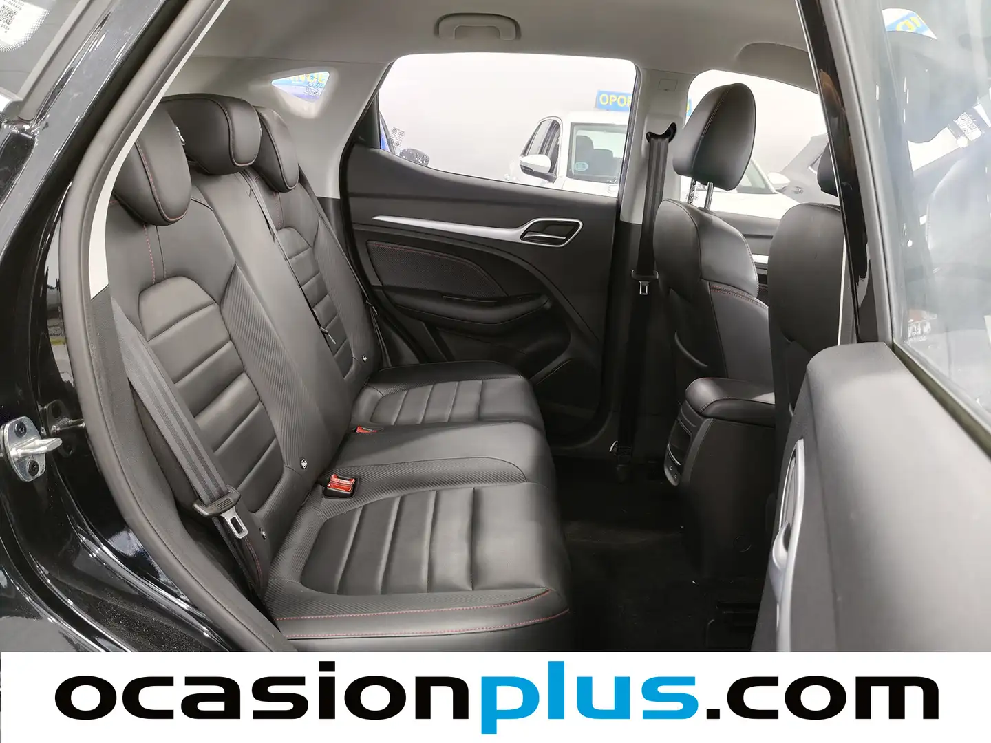 Foto MG ZS MG ZS 1.0T Luxury Auto (111 CV)