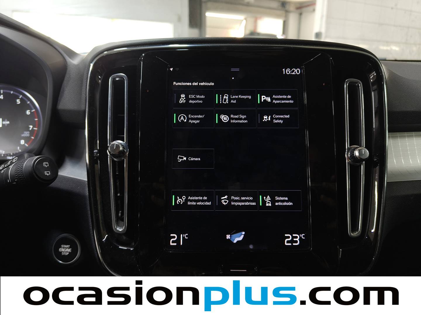 Extras del Volvo XC40 Volvo XC40 T2 Momentum Core (129 CV)