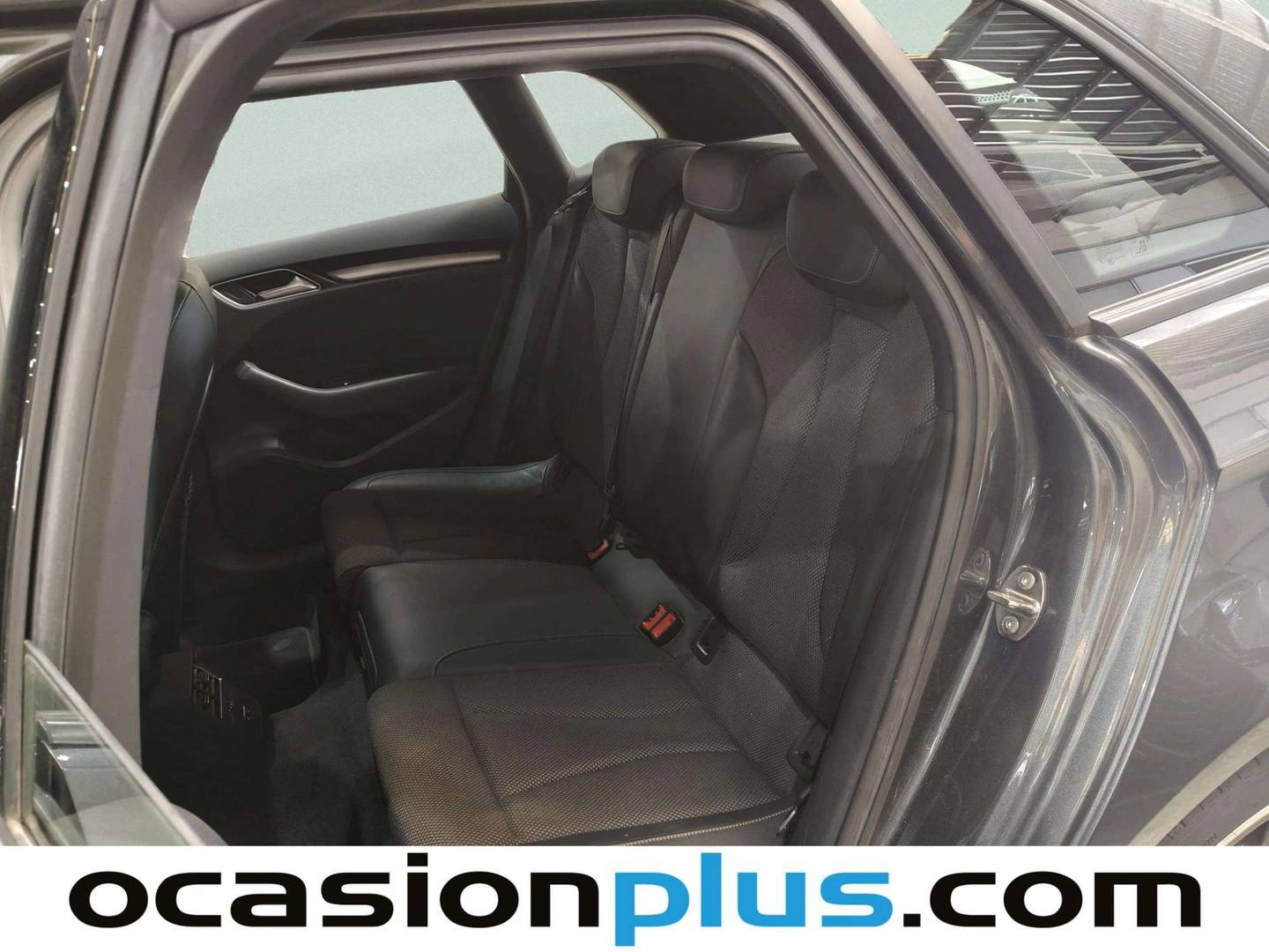 Foto asientos traseros Audi A3 Audi A3 Sportback ALL-IN edition 30 TDI (116 CV) PACK S-LINE