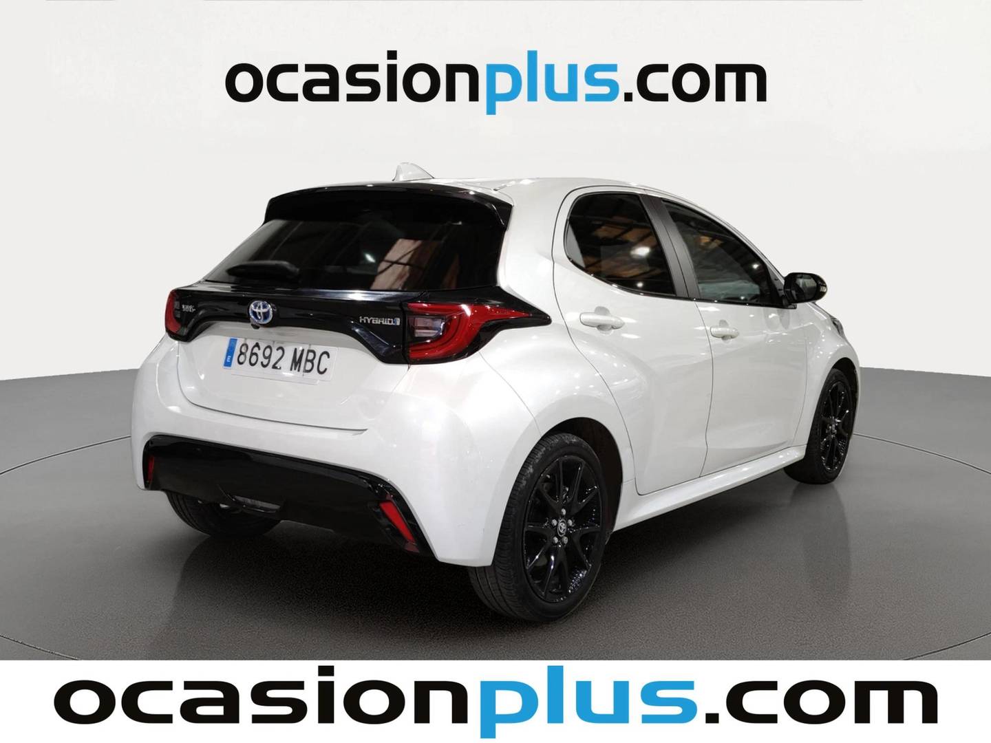 Foto trasera Toyota Yaris Toyota Yaris 1.5 120H Style Plus (116 CV) derecha