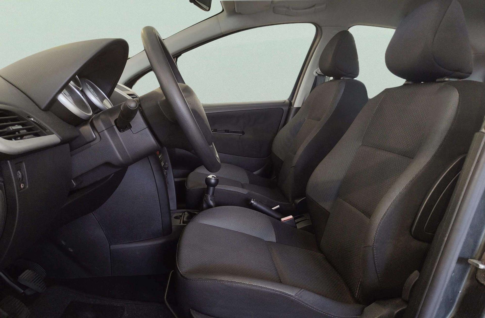 Peugeot 207 1.4 VTi 16v Confort - foto 8
