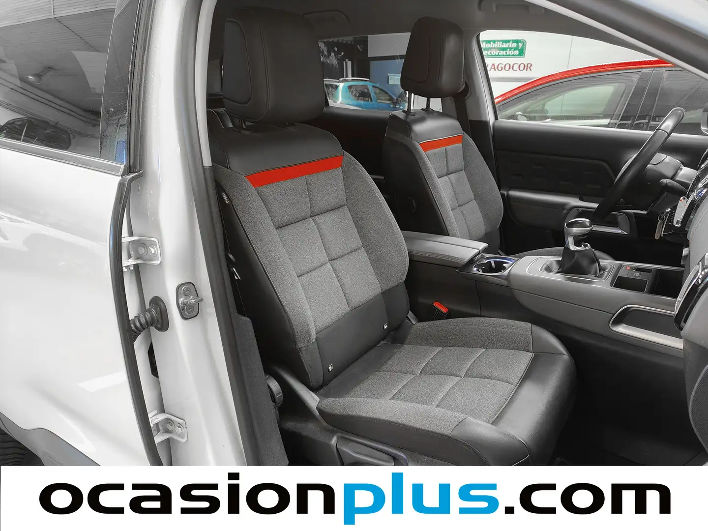 Foto Citroën C5 Aircross Citroen C5 Aircross PureTech 130 S&S Feel (131 CV)