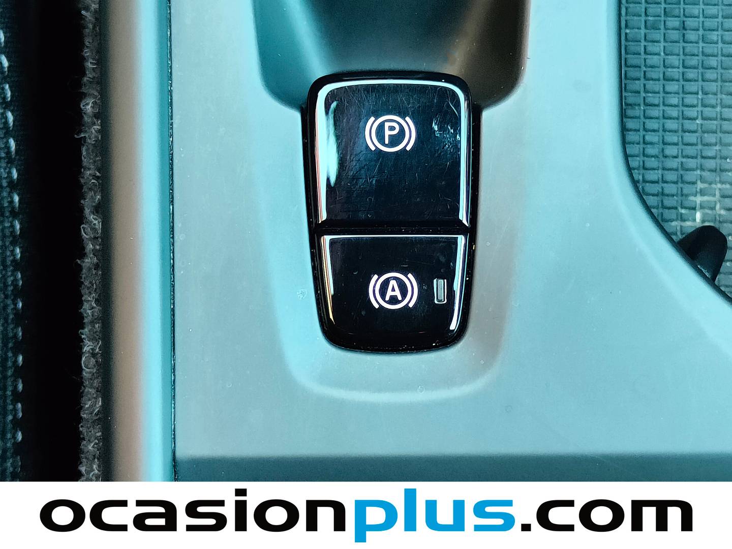 Volvo XC40 Volvo XC40 B3 G Core Auto (163 CV) al mejor precio