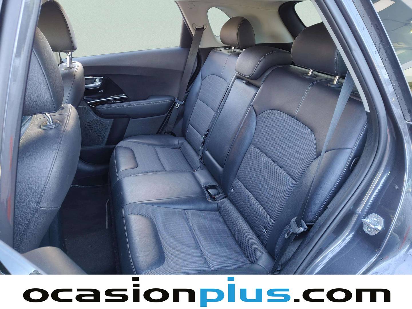 Foto asientos traseros KIA Niro KIA Niro 1.6 GDi HEV Híbrido Emotion (141 CV)