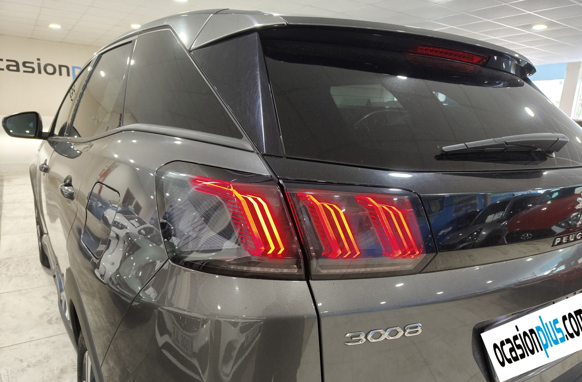 Peugeot 3008 300 Allure Pack e-EAT8 - foto 17
