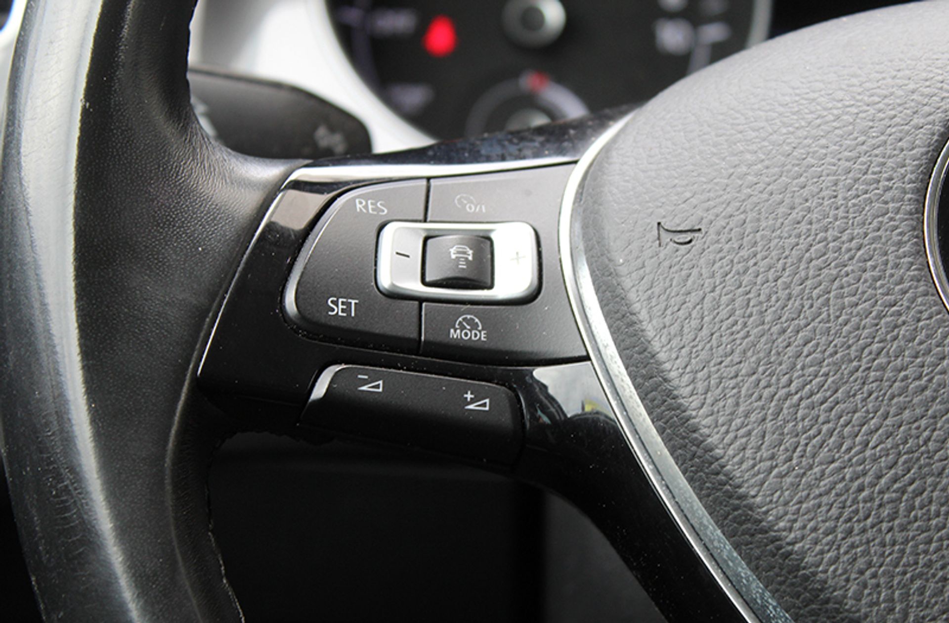 Volkswagen Golf e-Golf ePower - foto 29