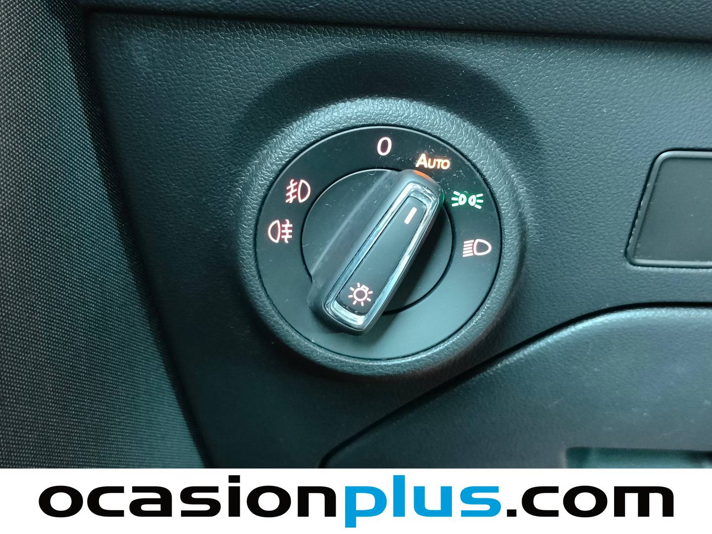 Seat León Seat León ST 2.0 TDI S&S FR DSG (150 CV) de segunda mano