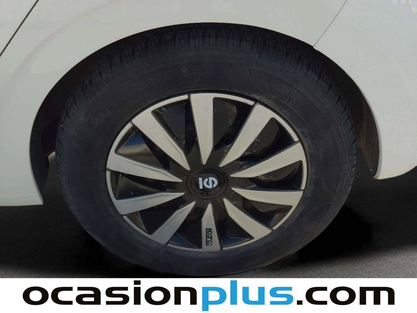 Peugeot 208 Peugeot 208 1.4 HDi Business Line (68 CV) al mejor precio