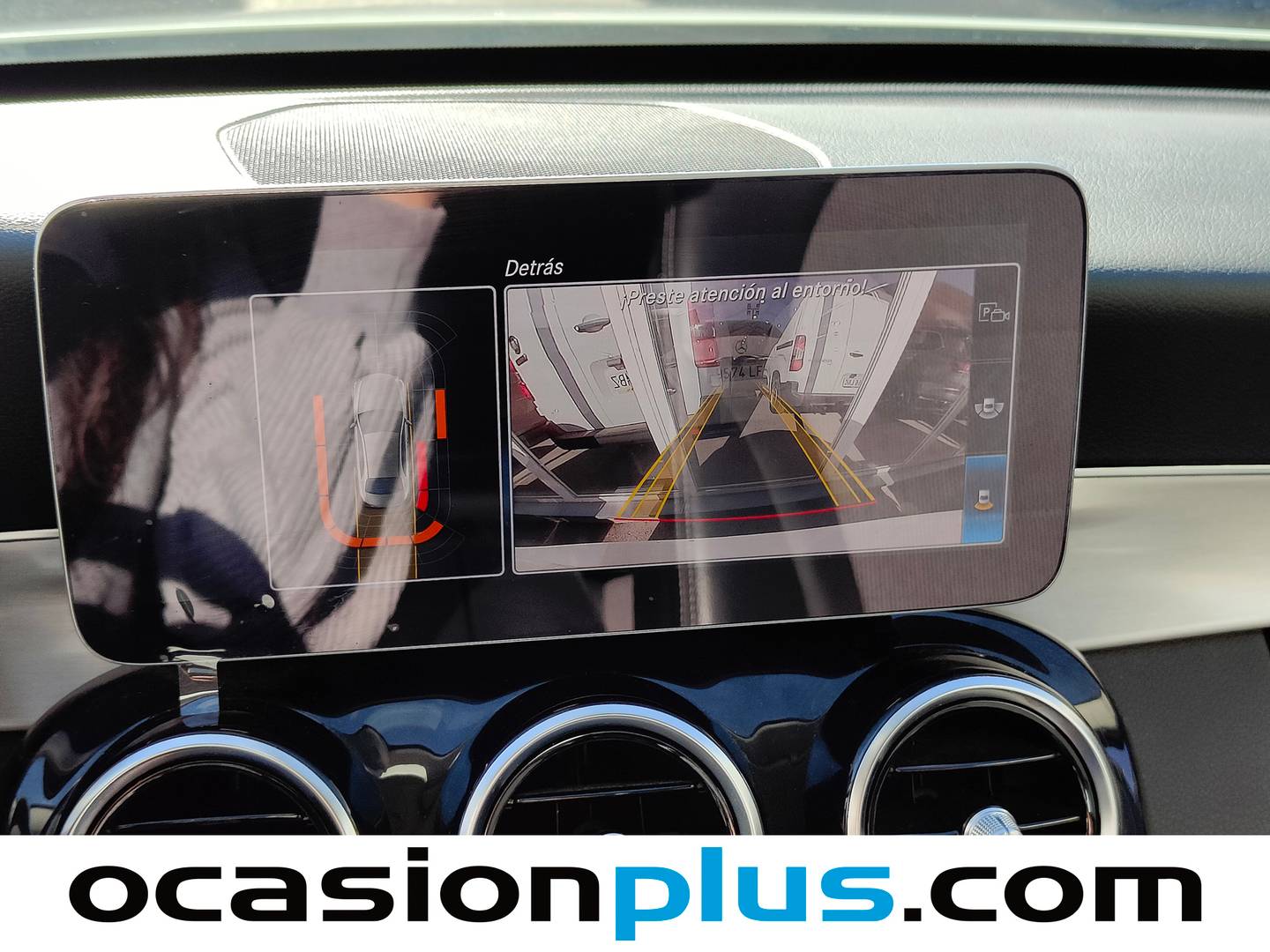 Equipamiento del Mercedes Clase C Mercedes Clase C 200 (184 CV) Pack AMG