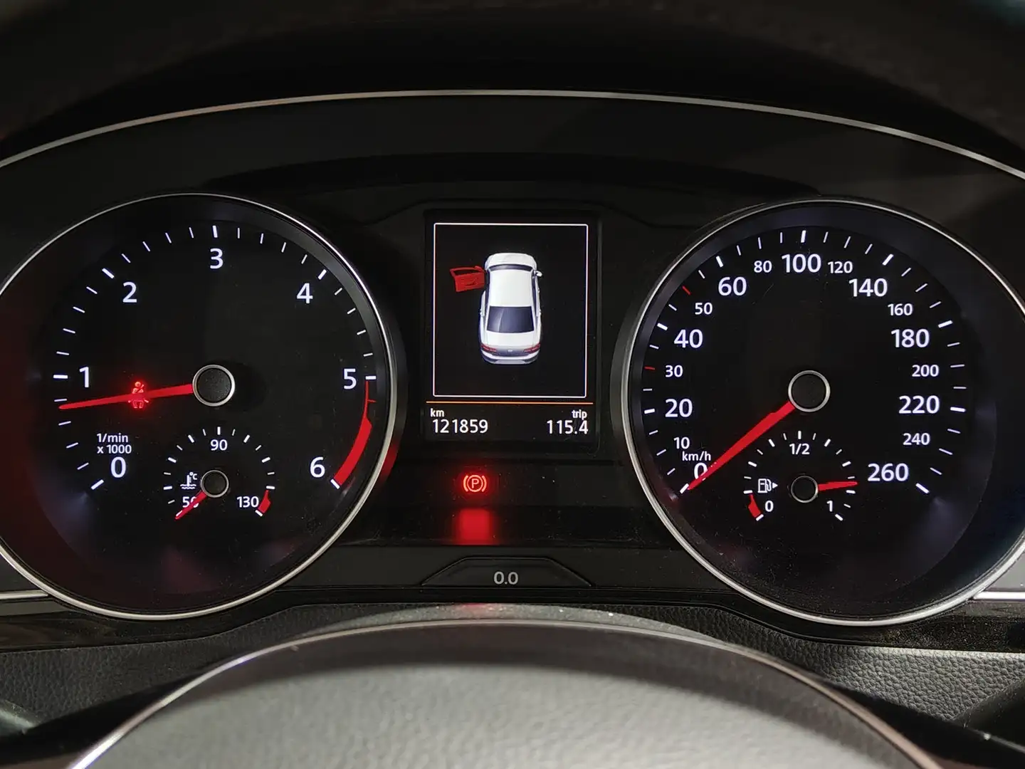 Foto Volkswagen Passat Volkswagen Passat Advance 1.6 TDI (120 CV)