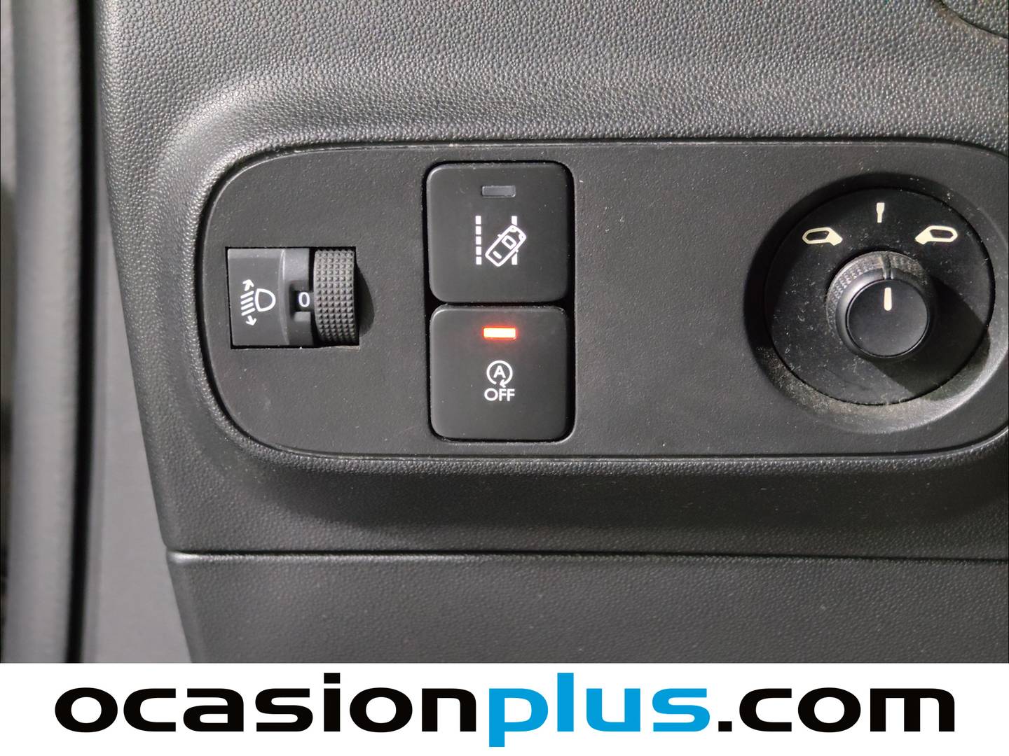 Foto Citroën C3 Citroen C3 BlueHDi 100 S&S Feel (102 CV)