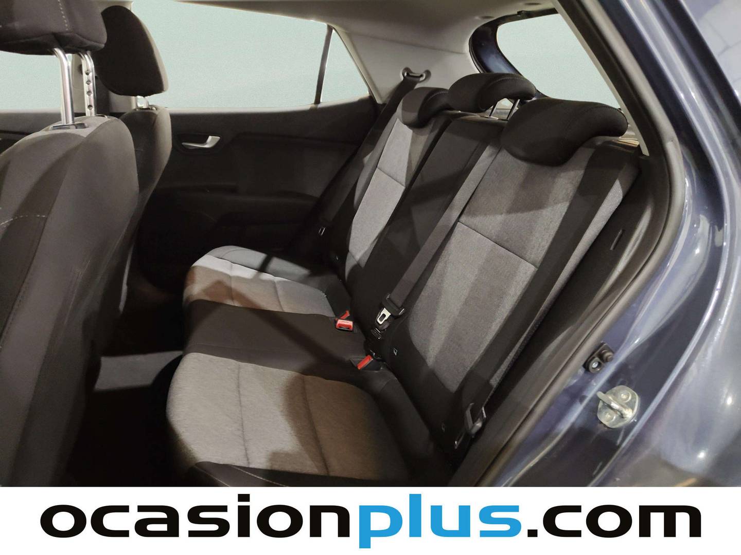 Foto asientos traseros KIA Stonic KIA Stonic 1.0 T-GDi Drive (100 CV)