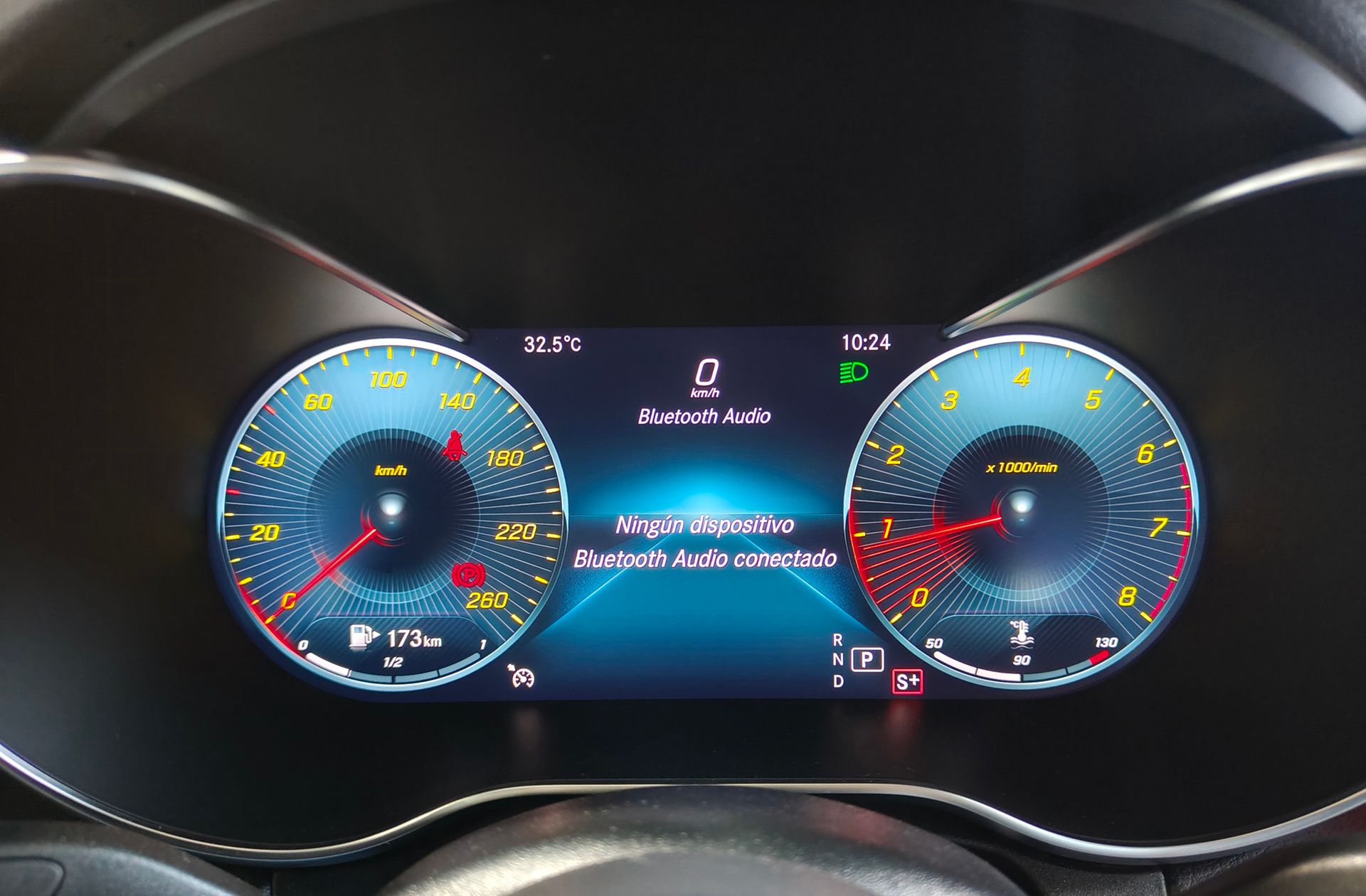 Mercedes-Benz Clase C Coupe 300 Pack AMG - foto 27