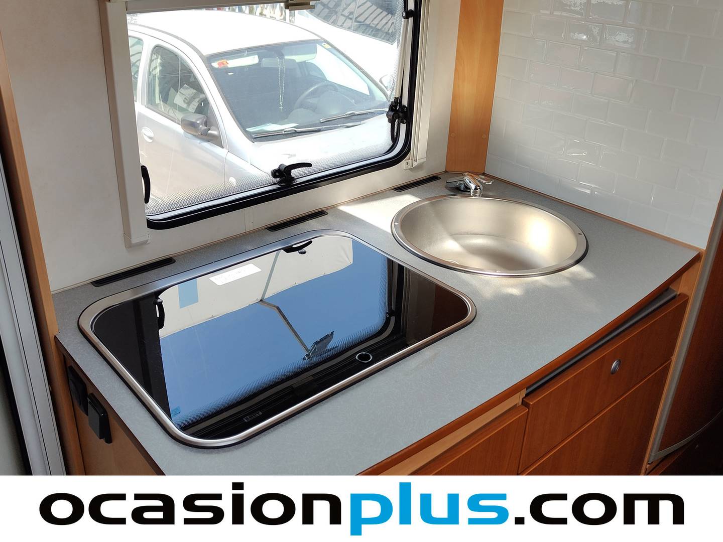 Extras y acabados del Capron Sunlight T65 Capron Sunlight T65 T65 a70 (140 Cv) 4 Plazas