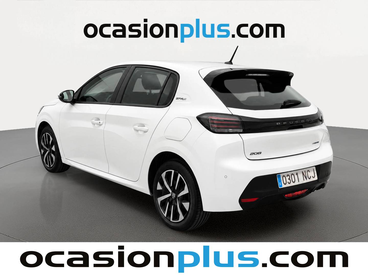 Foto trasera Peugeot 208 Peugeot 208 Style Hybrid 110 eDCS6 (110 CV) izquierda