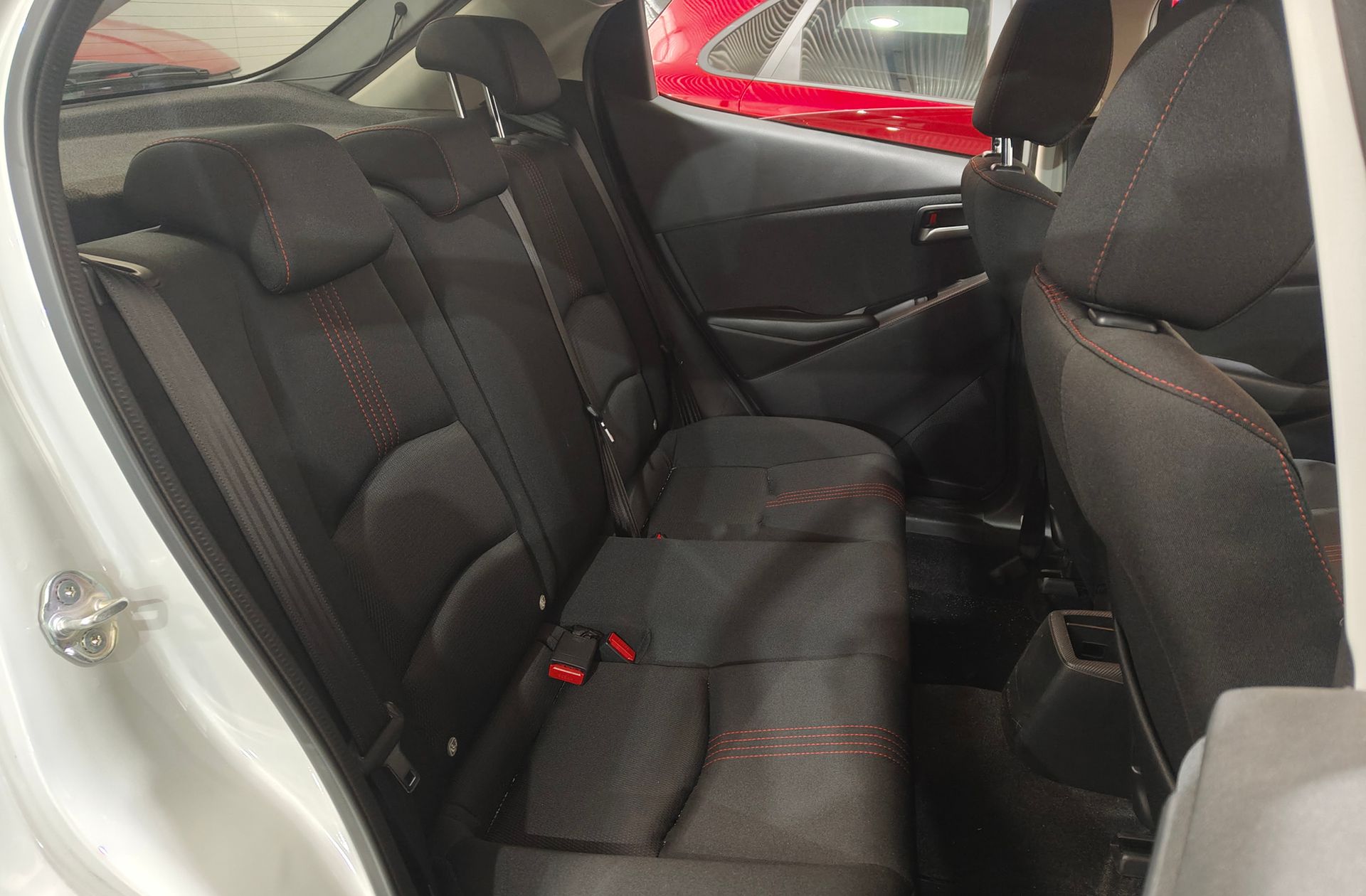 Mazda Mazda2 e-Skyactiv G Homura - foto 15
