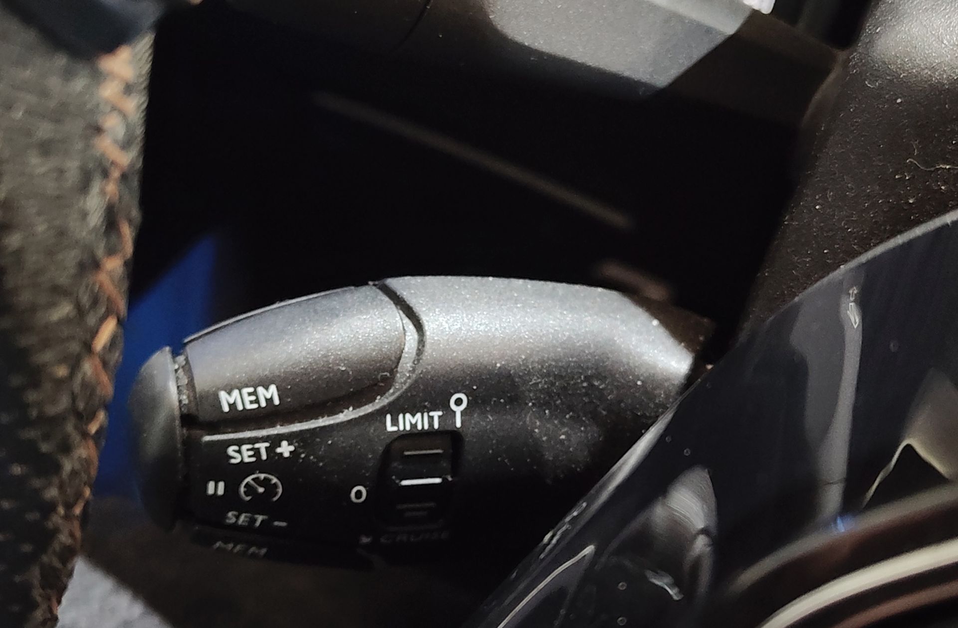 Peugeot 3008 PureTech 130 GT Line - foto 34