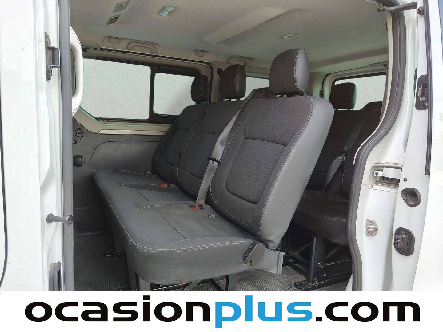 Foto asientos traseros Renault Trafic Renault Trafic Passenger Energy dCi (120 CV) 9 Plazas