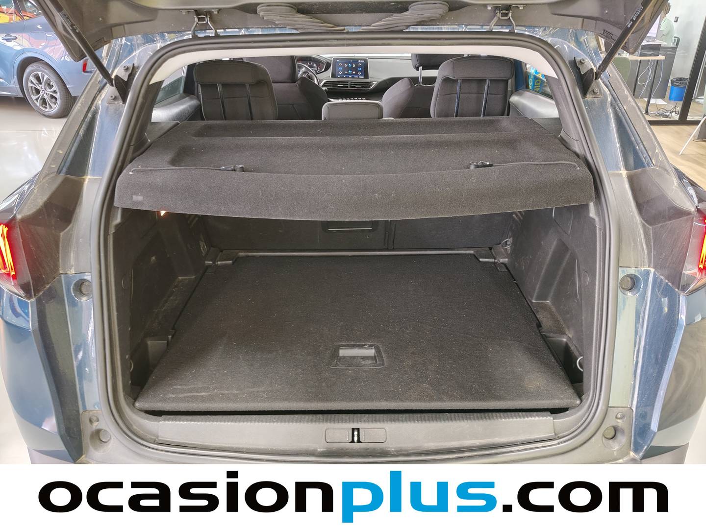 Foto asientos delanteros Peugeot 3008 Peugeot 3008 BlueHDi 130 S&S Active Pack (130 CV)