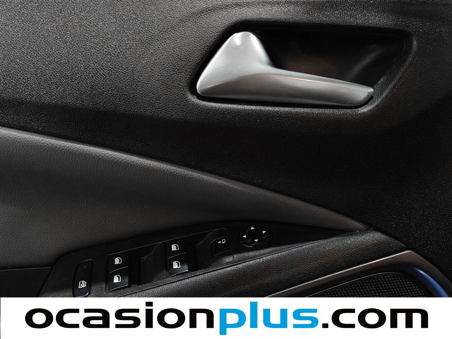 Foto Opel Crossland X Opel Crossland X 1.2 S&S Innovation (130 CV)