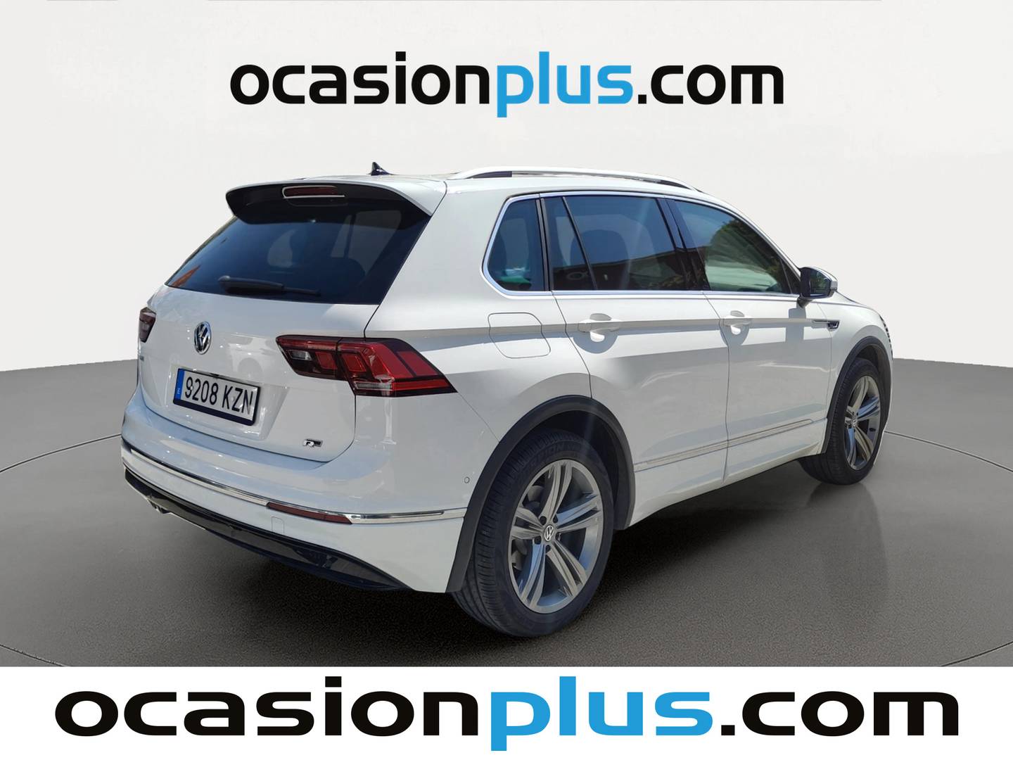 Foto trasera Volkswagen Tiguan Volkswagen Tiguan Advance 1.5 TSI (130 CV) Pack R-Line derecha