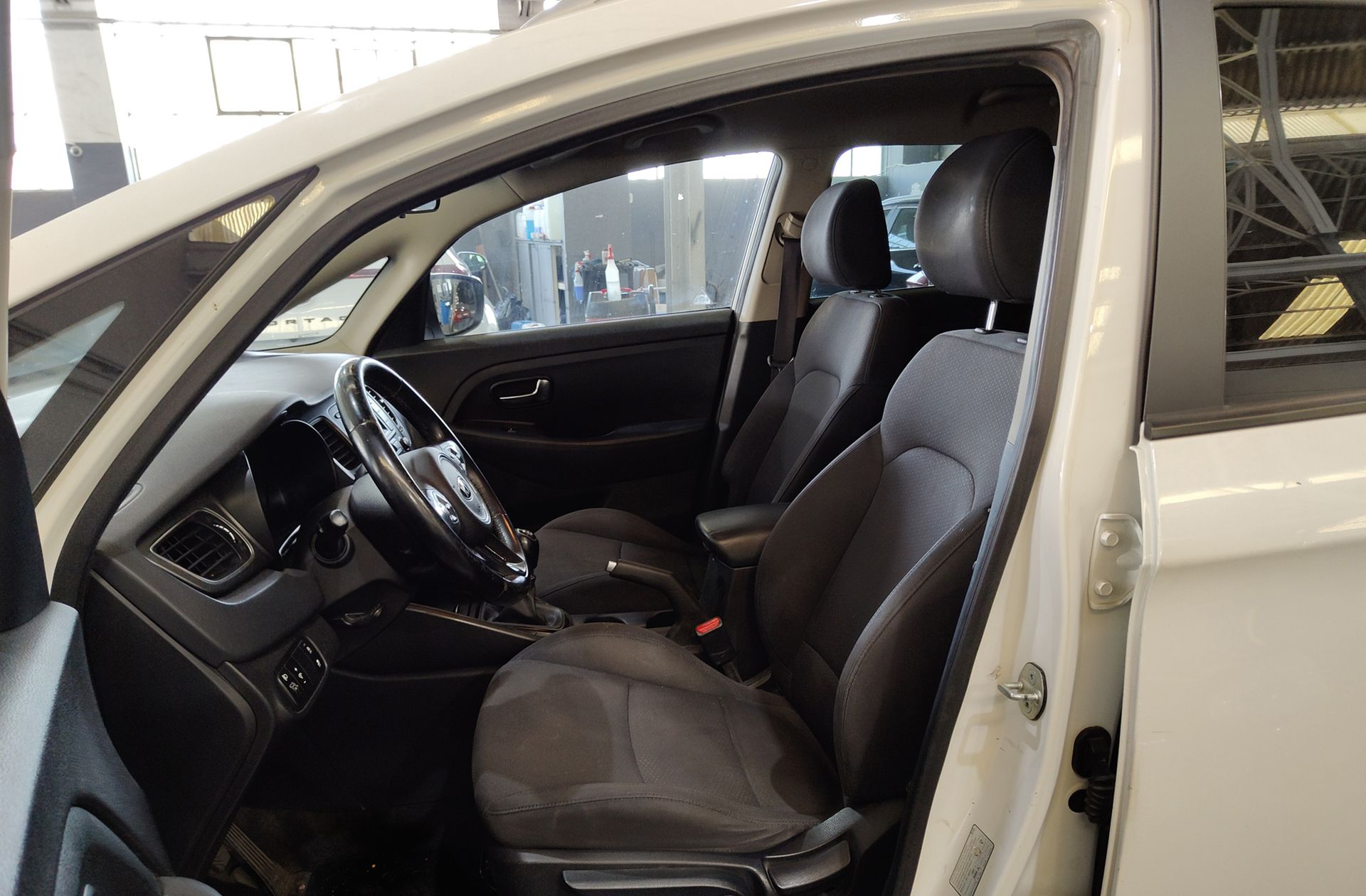 Kia Carens 1.7 CRDi VGT Concept Eco-Dynam 7 plazas - foto 9