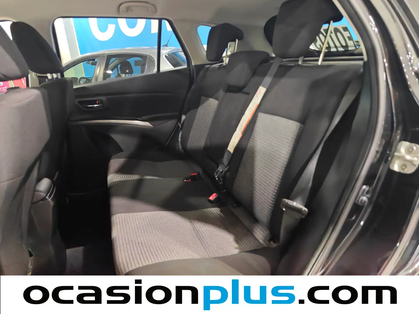 Foto Suzuki S-Cross Suzuki S-Cross 1.4T Mild Hybrid S2 4WD (129 CV)