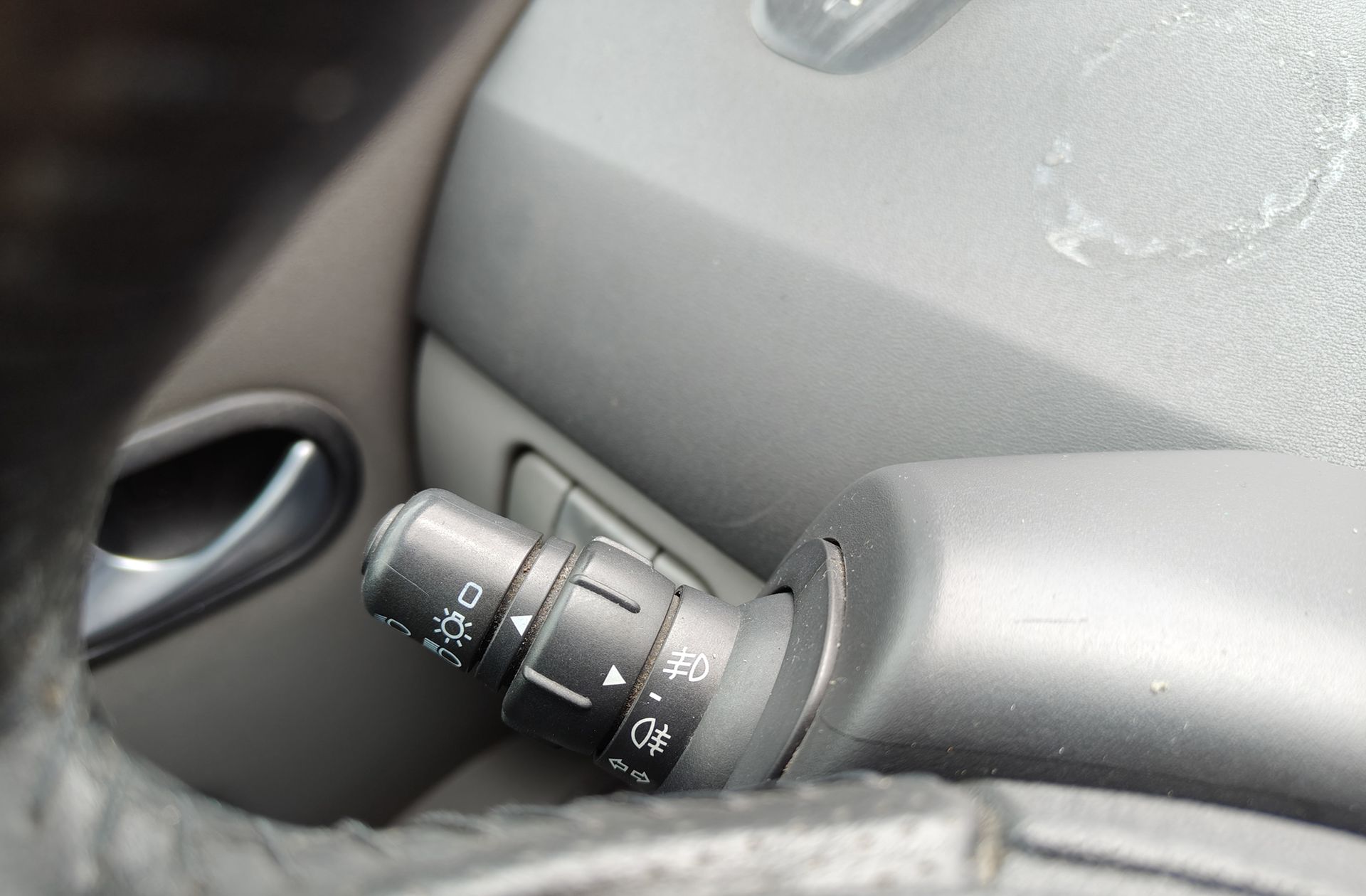 Renault Scénic 1.9 dCi Luxe Dynamique - foto 18