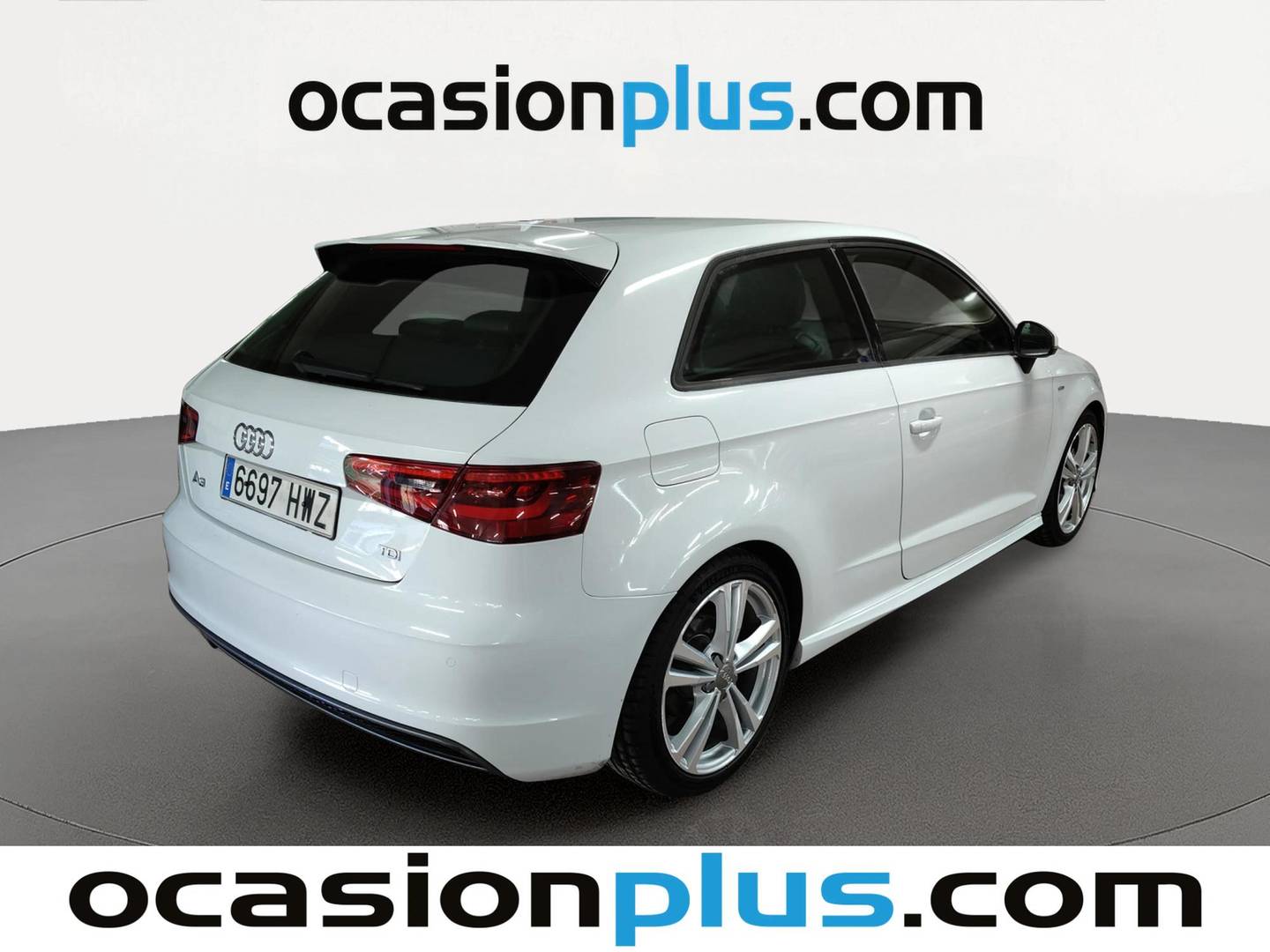 Foto trasera Audi A3 Audi A3 S line edition 2.0 TDI (150 CV) S tronic derecha
