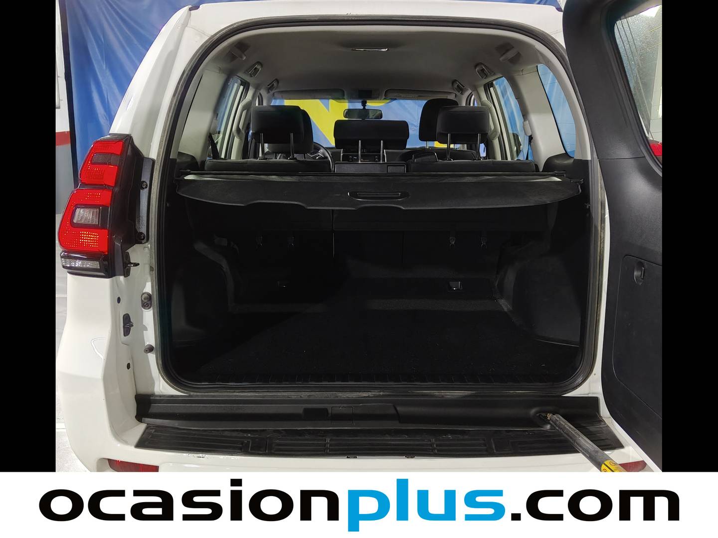 Foto Toyota Land Cruiser Toyota Land Cruiser 2.8 D-4D GX (204 CV) 4x4