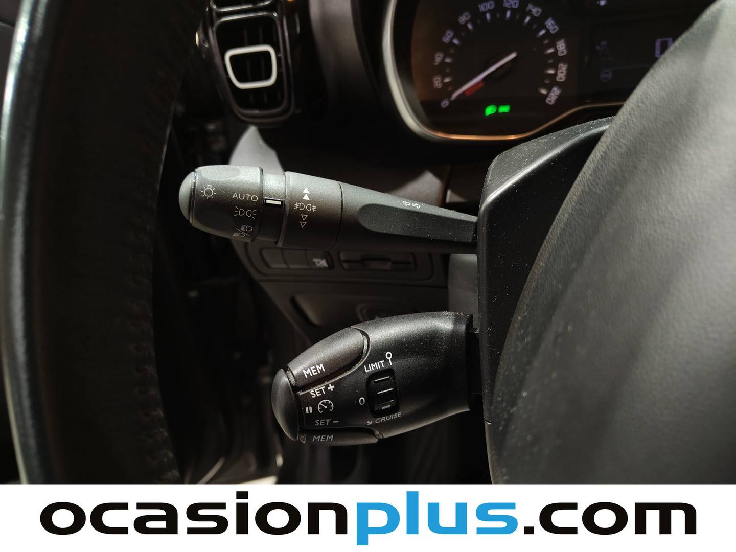 Foto Citroën C3 Aircross Citroen C3 Aircross PureTech 110 S&S Shine (110 CV)