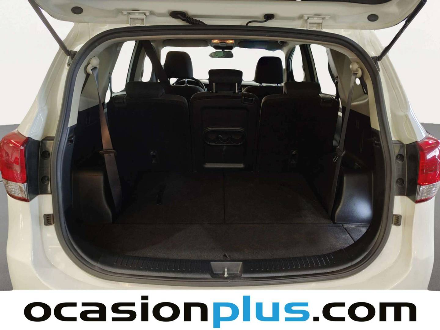 Fotos maletero KIA Carens KIA Carens 1.7 CRDi VGT Concept Eco-Dynam (115 CV) 7 Plazas