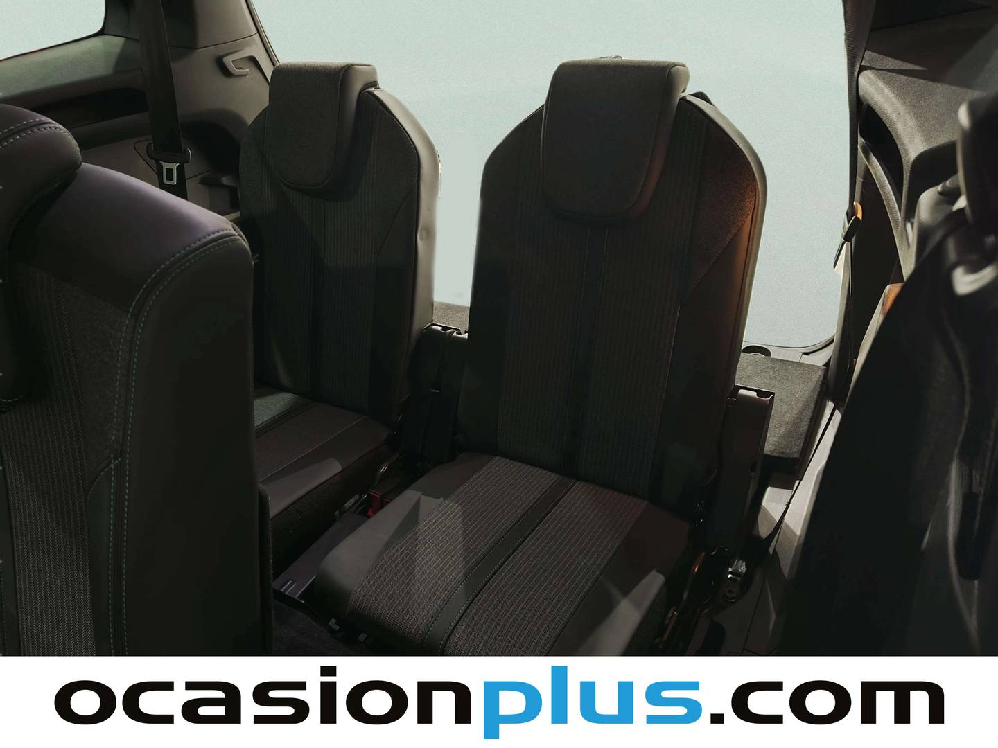 Foto Peugeot 5008 Peugeot 5008 PureTech 130 S&S Allure Pack (130 CV) 7 Plazas