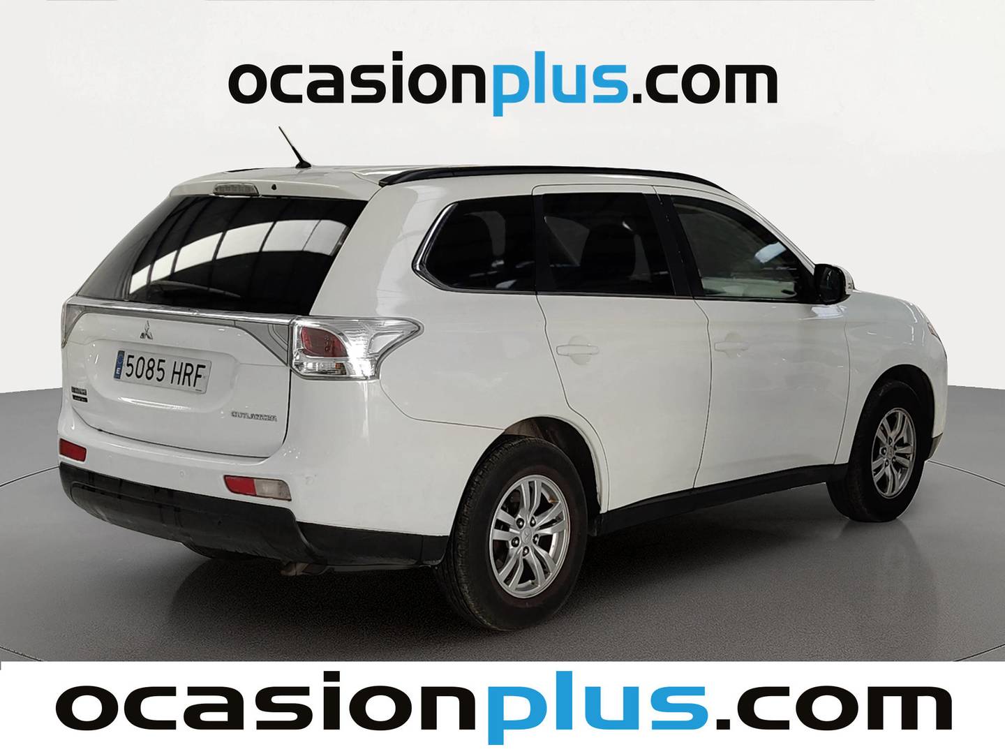 Foto trasera Mitsubishi Outlander Mitsubishi Outlander 220 DI-D Challenge 2WD (150 CV) derecha