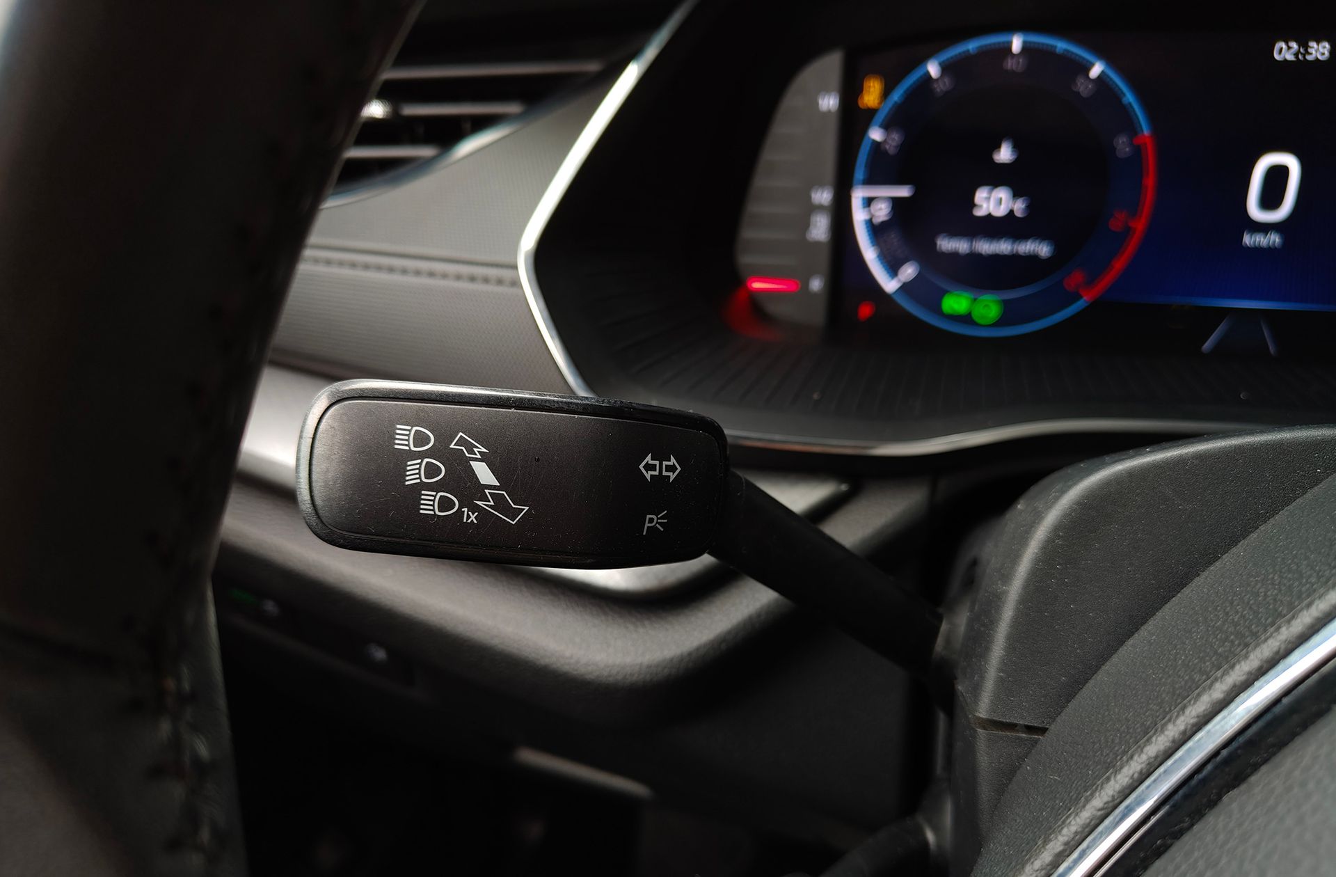 Škoda Octavia Combi 1.5 TSI G-TEC Ambition DSG - foto 29