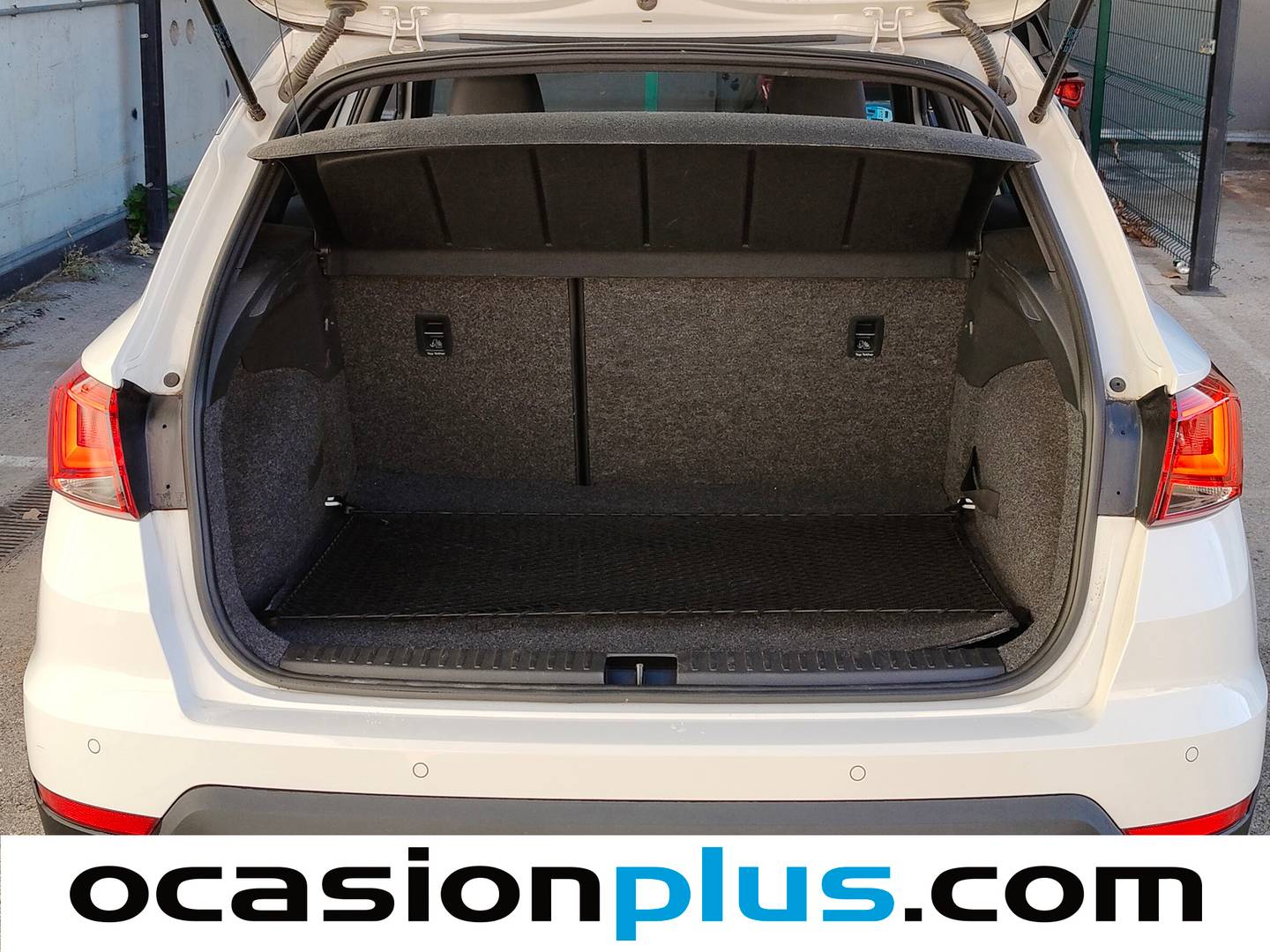 Fotos maletero Seat Arona Seat Arona 1.0 TGI Xcellence Edition (90 CV)