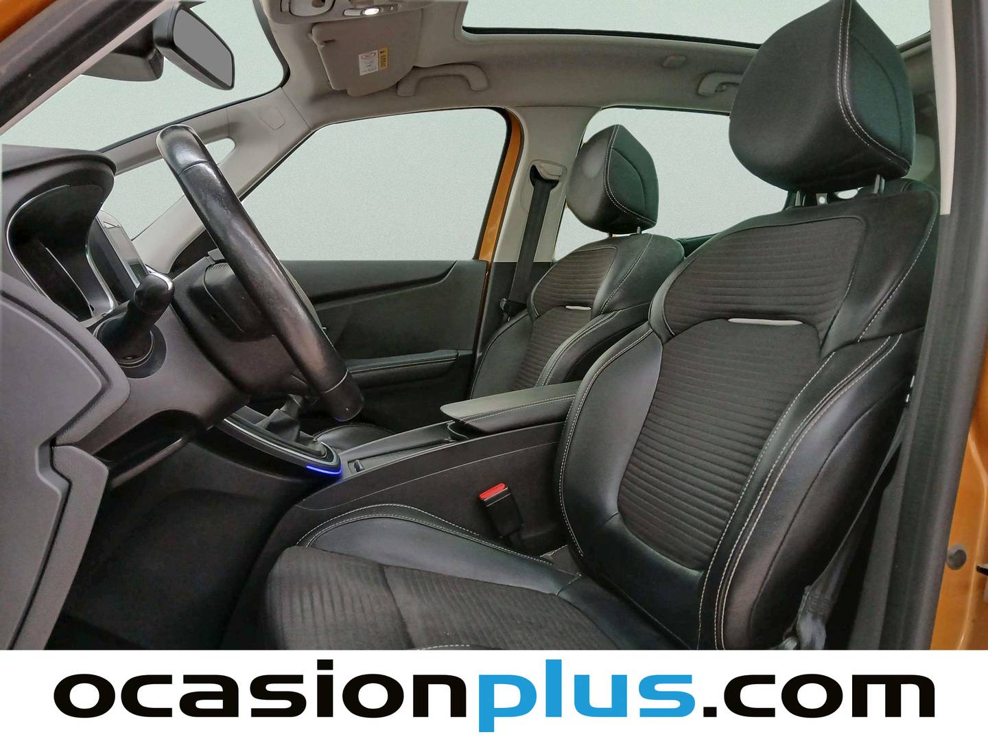 Foto asientos delanteros Renault Scénic Renault Scenic Zen Energy dCi (130 CV)