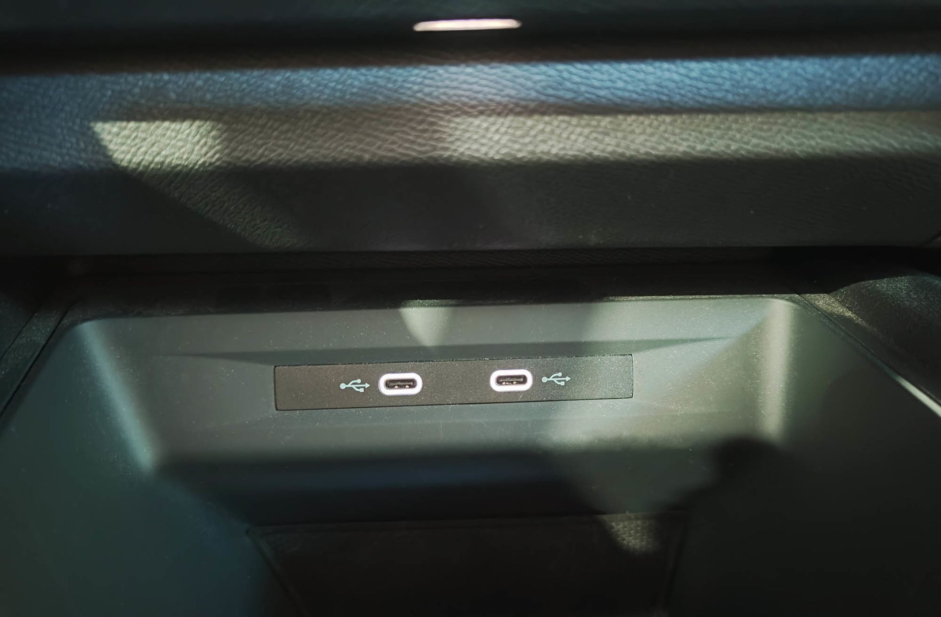 SEAT León ST 2.0 TDI FR Go L DSG - foto 33