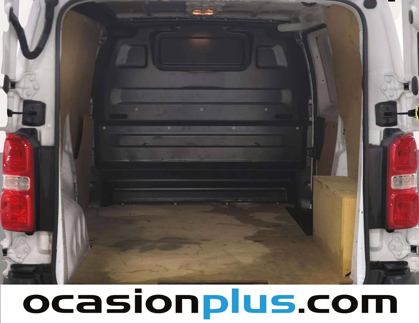 Fotos maletero Fiat Scudo Fiat Scudo Furgon 1.5 Bluehdi L2 (120 CV)