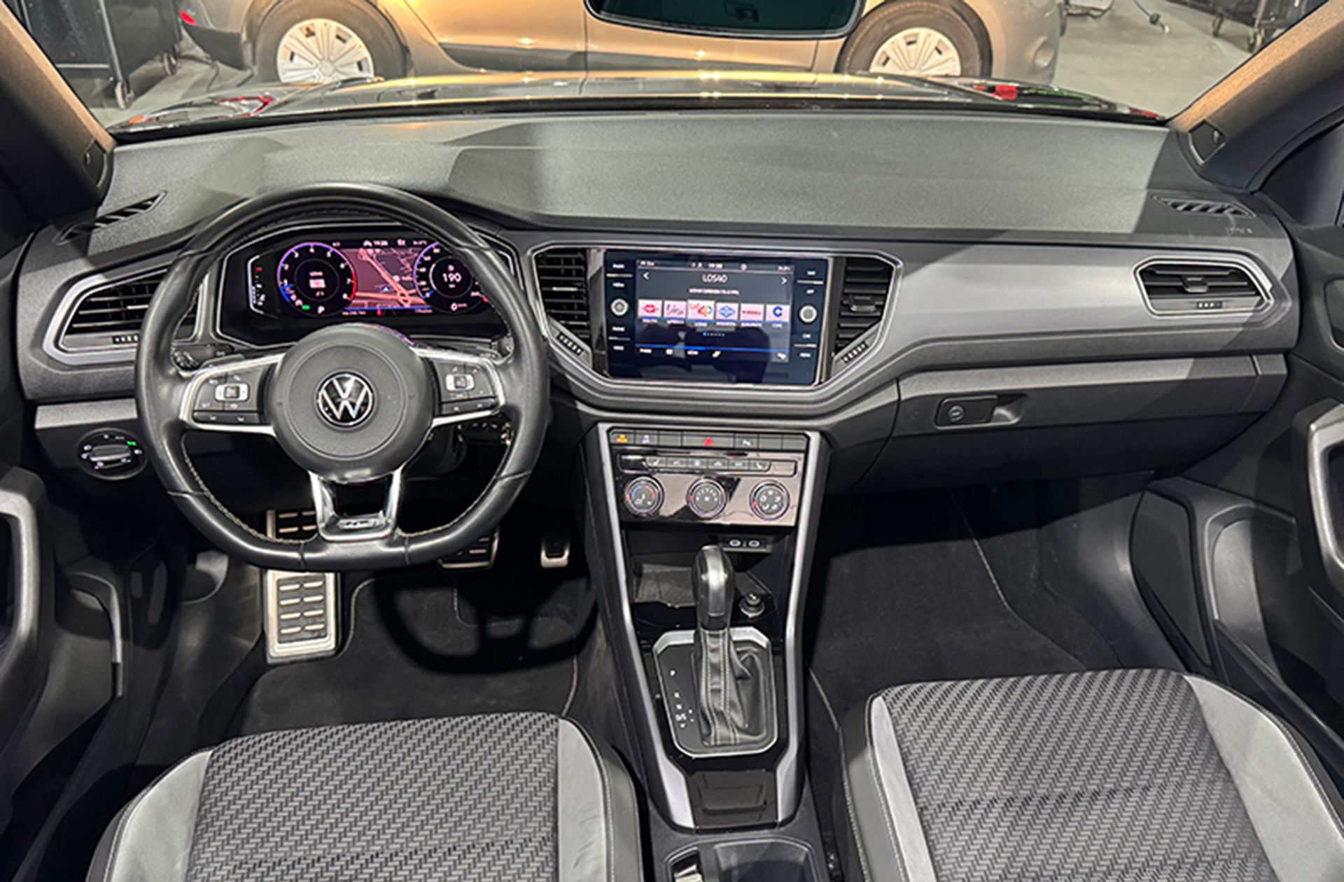 Volkswagen T-Roc Cabrio R-Line 1.5 TSI - foto 7
